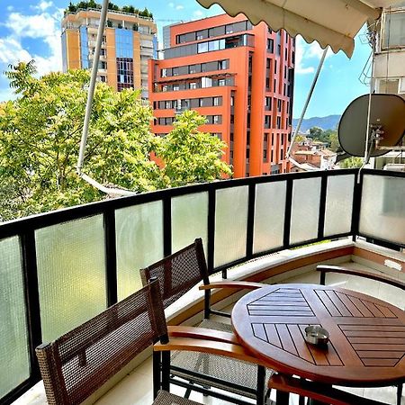 Central Inn Home Тирана Экстерьер фото