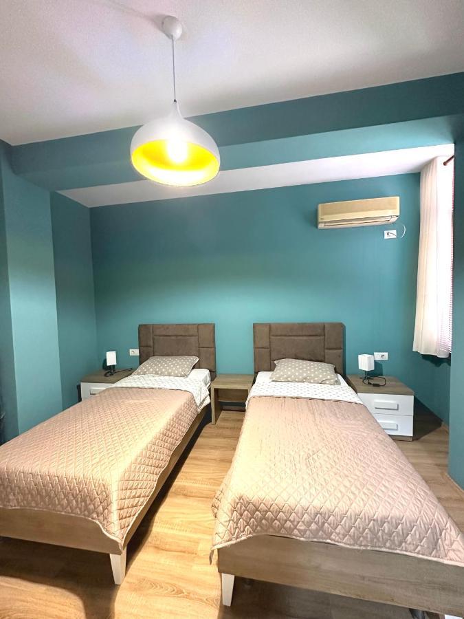 Central Inn Home Тирана Экстерьер фото